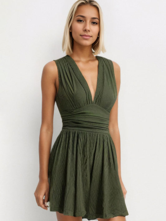 NL Pillar Ruched Dress