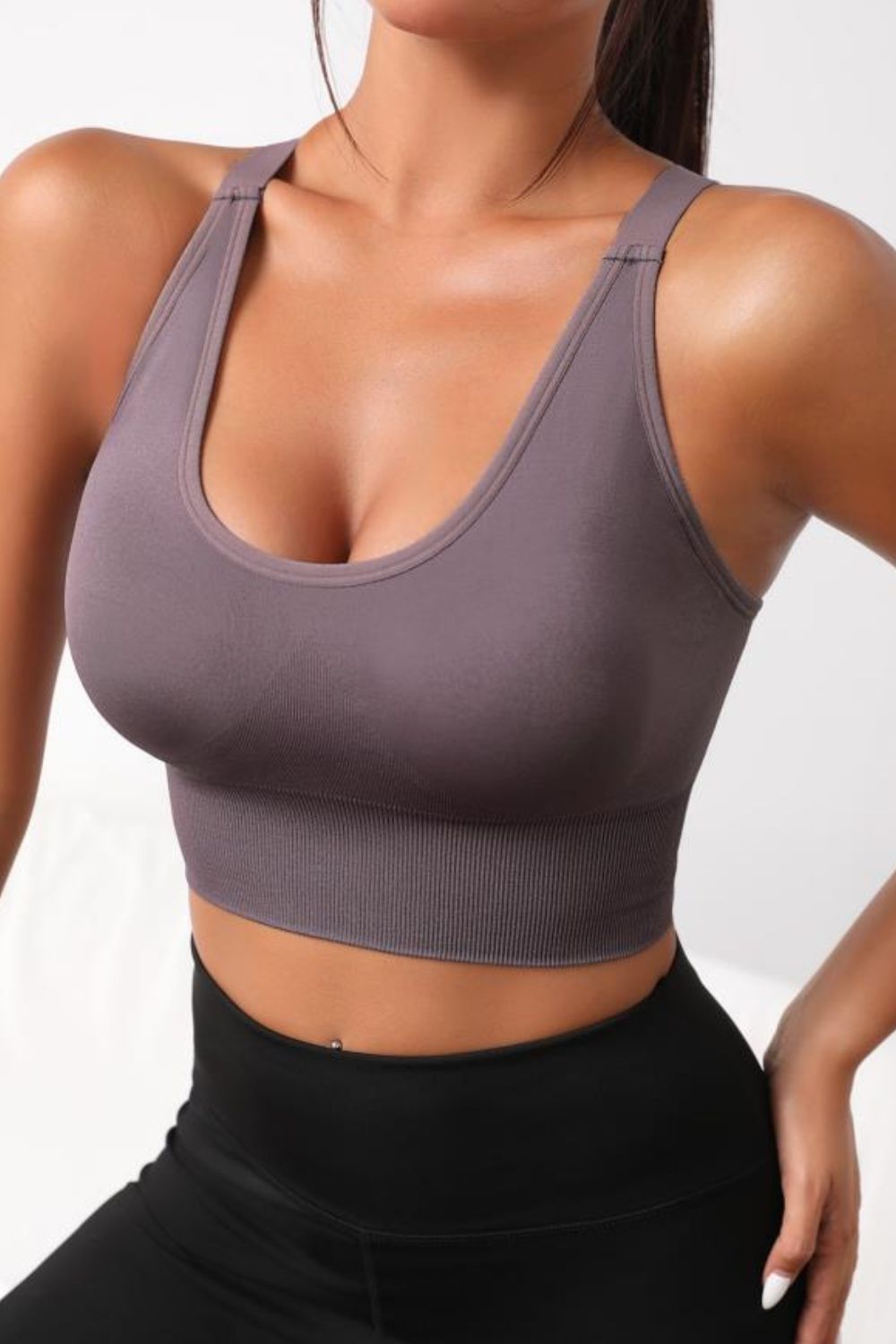 NL Scoop Neck Bra