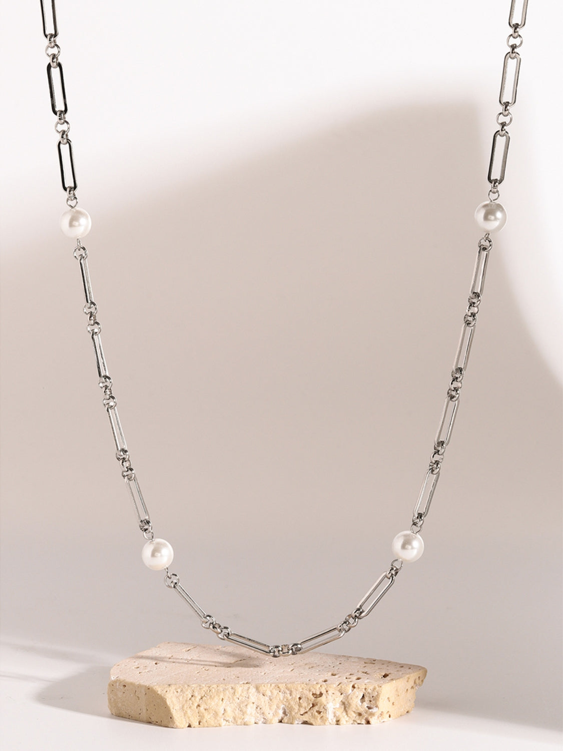 NL Pearl Chain Necklace