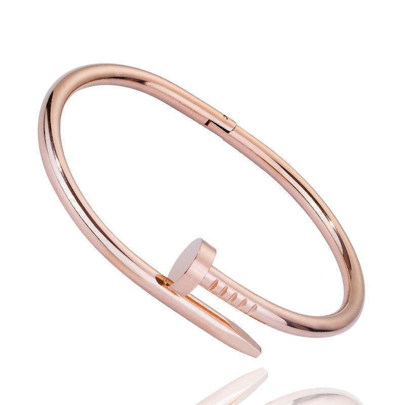 NL Nail Bangle