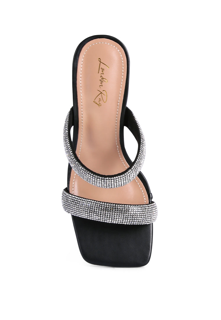 NL Rhinestone Shoe