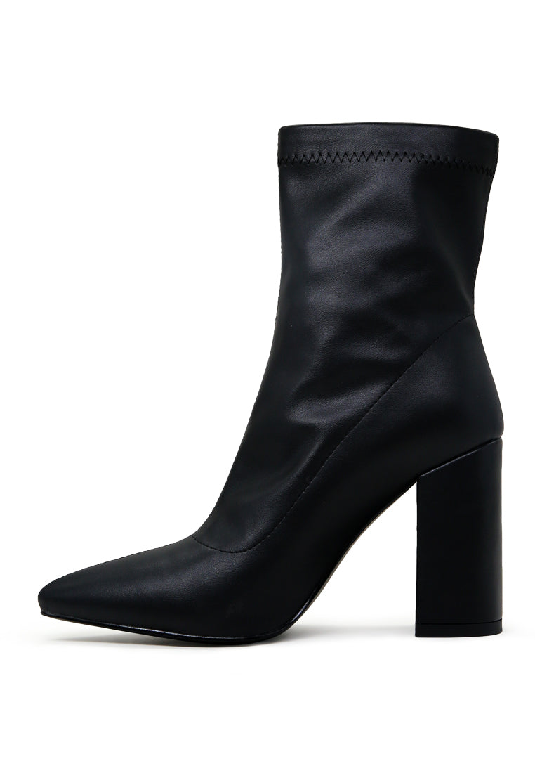 NL Pointed Ankle Boots