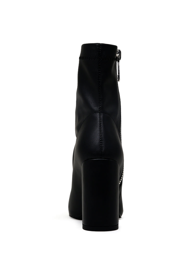 NL Pointed Ankle Boots